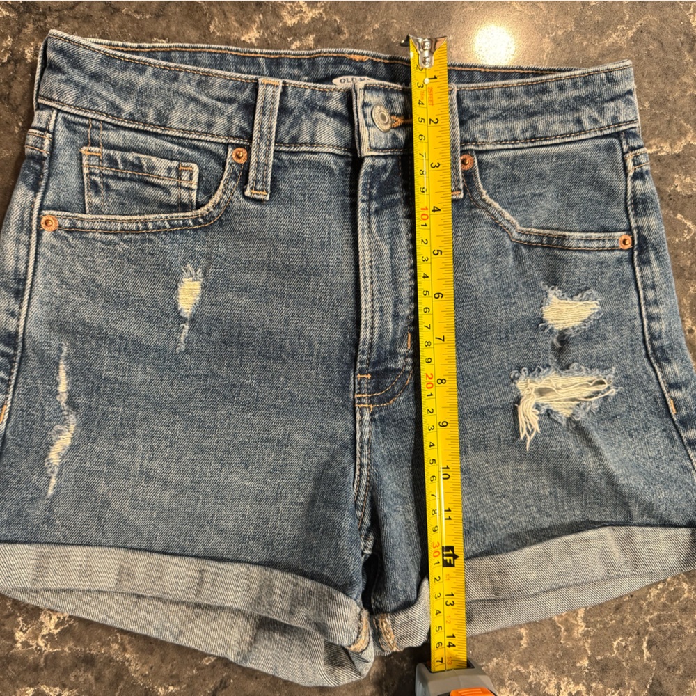 Old Navy High Rise Shorts - Picture 6 of 6